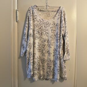J Jill Luxe Supima A Line Tunic White Gray Black Floral Pattern Size Extra Large
